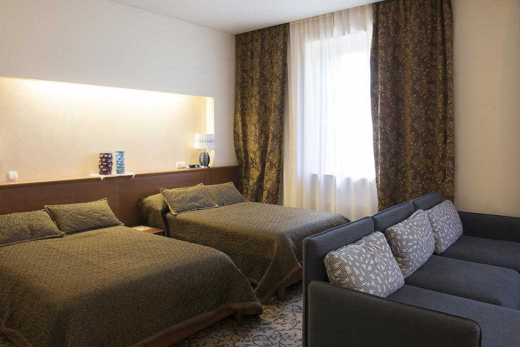 Pazaislis Park Hotel Kaunas Esterno foto